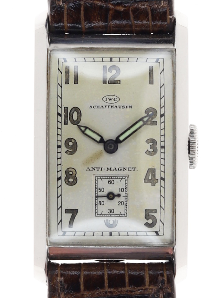 1960's International Watch Co. (Schaffhausen, Swiss) 18k Gold Case Gents  Dress Watch – 17j IWC Cal. 89 – Localtime Watches, Straps & Accessories